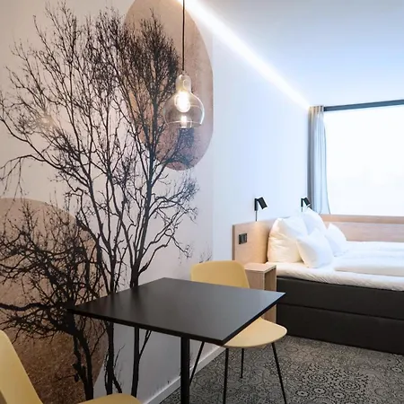 Hotel Tin - Heinsberg - Aus Hochwertig Ausgebauten Ueberseecontainern